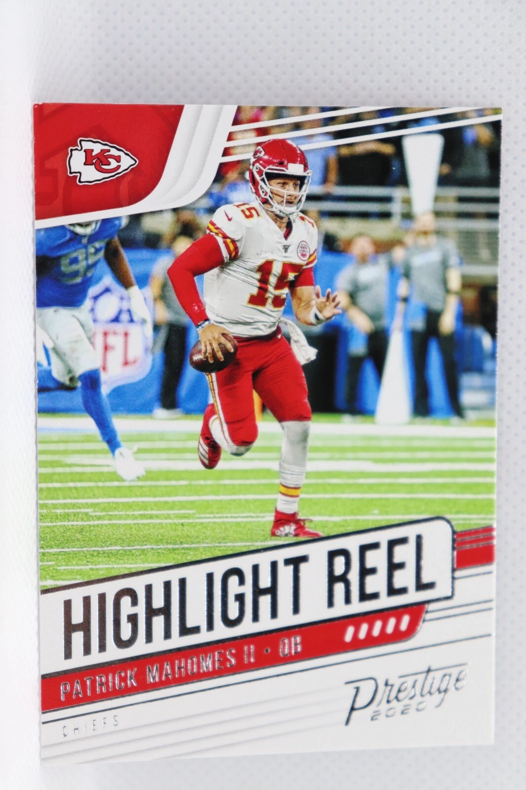 Patrick Mahomes trading card