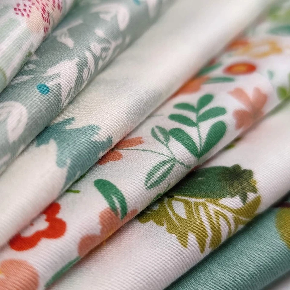 Paquete de 7 piezas de tela acolchada floral verde 100 % algodón 18x22 pulgadas Foto 2 de 2