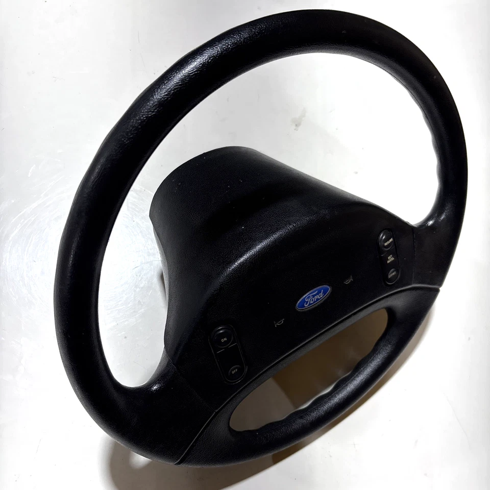 Volante Ford F-150 (Bronco) 1992-1997 con control de crucero (F-250, F-350) Foto 3 de 4