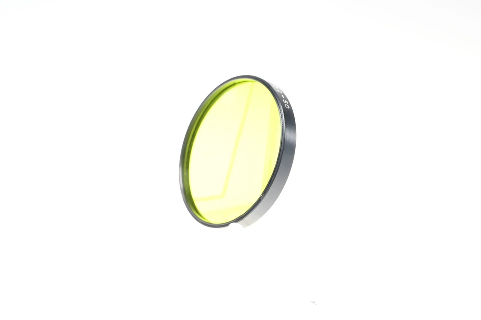 Hasselblad yellow green 2-50 Glass Filter #G256 - Image 3 of 4
