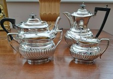 GC&W Silver Plated 4 piece classic design  Tea Set+ beautifullEngraved  Tray
