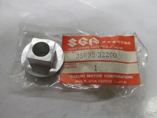 NOS OEM Suzuki Turn Signal Spacer Mount 35695-32200 TS TC 100 125 185 250 400