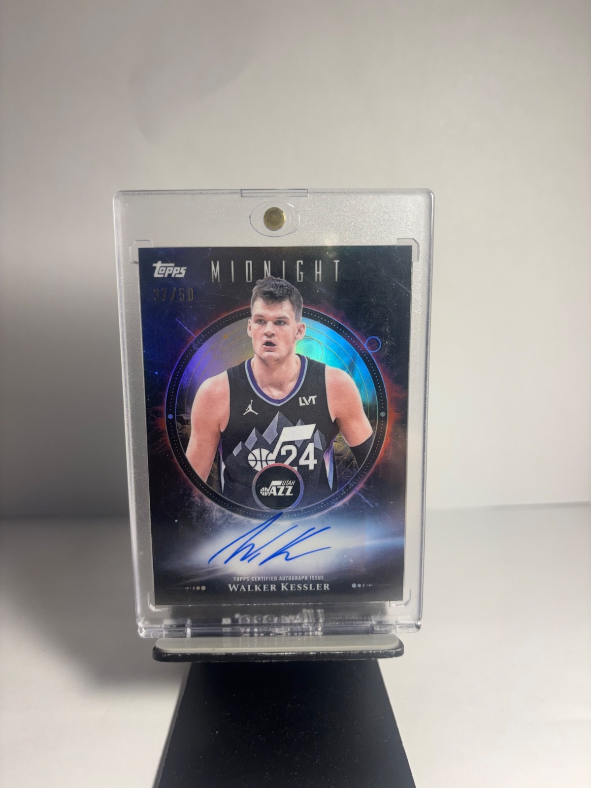 2025 Topps Midnight Oil Auto Walker Kessler /50