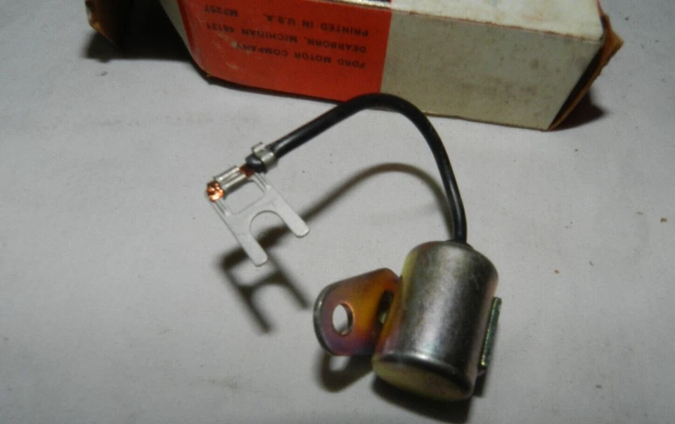 MOTORCRAFT 1975-77 COURIER / MAZDA 808 CON condensador de distancia de 1,6 L DCE-417 D67Z12300A Foto 3 de 3