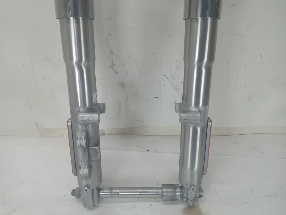 Harley-Davidson Softail FLS 2015 horquillas triple árbol suspensión delantera Foto 4 de 4