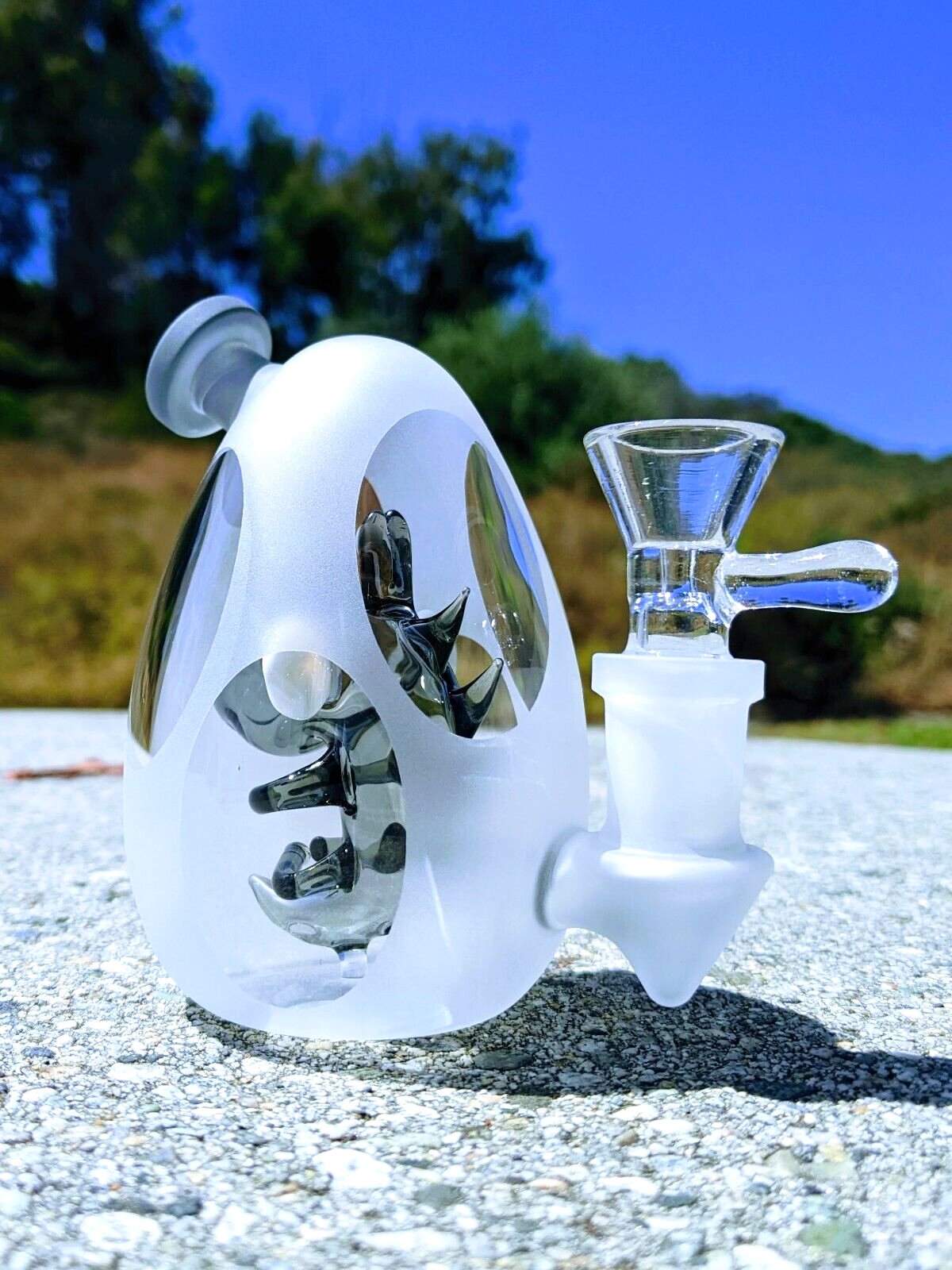 4.5" Black Frosted Baby Dinosaur Egg Bong Premium Quality Water Pipe Hookah