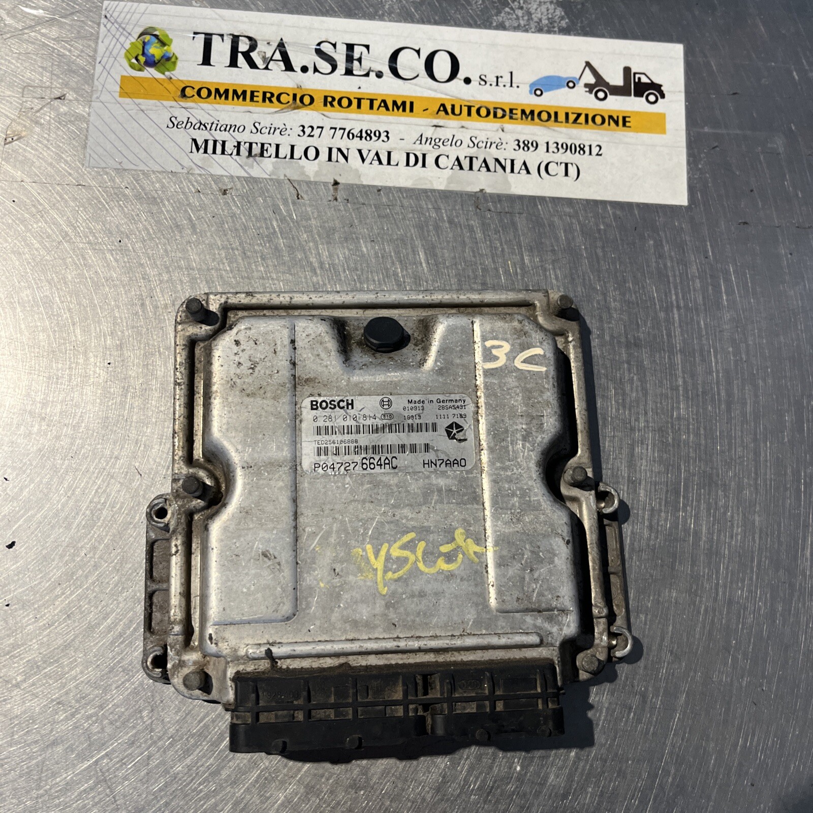 Foto 1 di 3