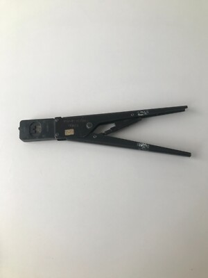 AMP 90299-1 Crimp Tool