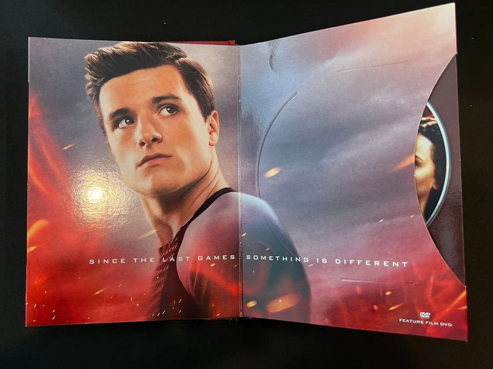 The Hunger Games-Catching Fire- Blu-ray/ DVD/ 3 Disc Ultraviolet Combo - Image 4 of 4