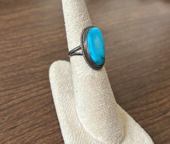 Turquoise and Silver Split Shoulder Native Americ… - image 9