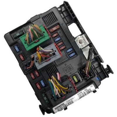 9643498880 Fuse Module Citroen C3 Picasso 2004