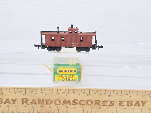 MiniTrix Trix escala N 3195 ATSF Old Time Caboose Santa Fe lado de madera nuevo en caja | Condition: Used