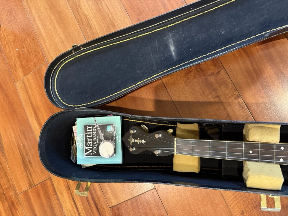 Slingerland May Bell Queen Tenor Banjo w/ Case - very good shape, original - Image 2 of 4