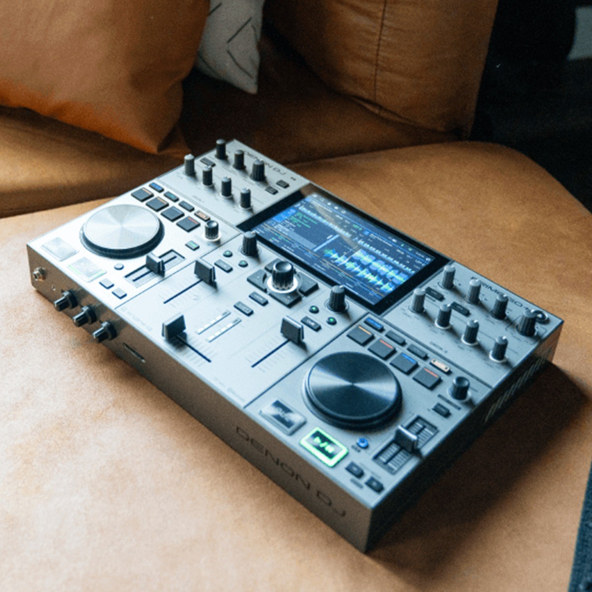 Denon DJ PRIME GO+ Portable Battery Powered Standalone 2 Deck DJ