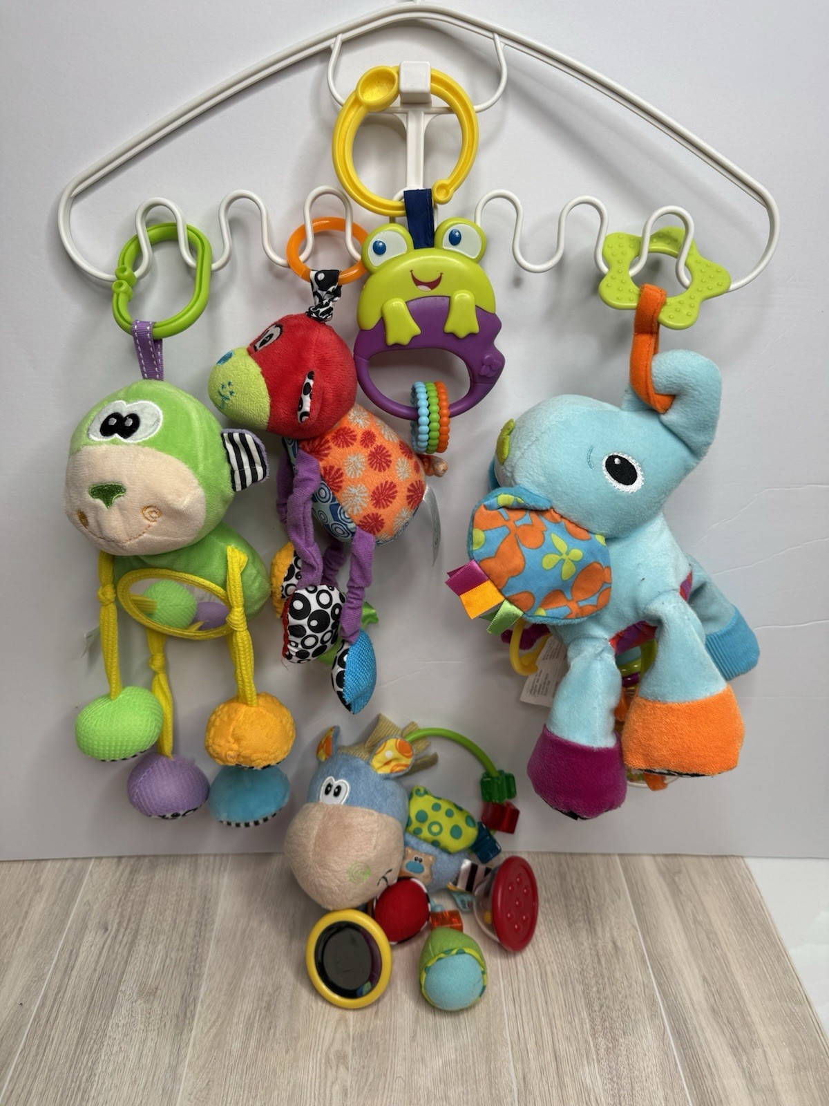 Baby Toys Teether, Rattles, Learning Sensory Developmental Plush toys Lot of 5