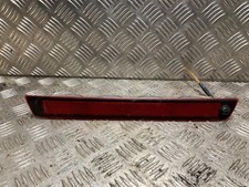 DRITTE BREMSLEUCHTE Suzuki Grand Vitara II (JT) SUV 1.9 DDiS (F9Q) 3581065J01