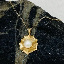 VTG 14k Solid Yellow Gold Akoya Pearl Necklace 6mm Ruffled Shell 1.71g White 18”