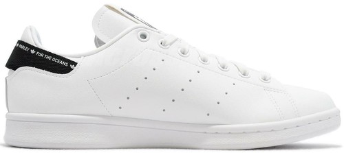 adidas gazelle silver green womens Adidas Men's Stan Smith Parley Shoes, White Tint/Cloud White/Off White –  Fanletic