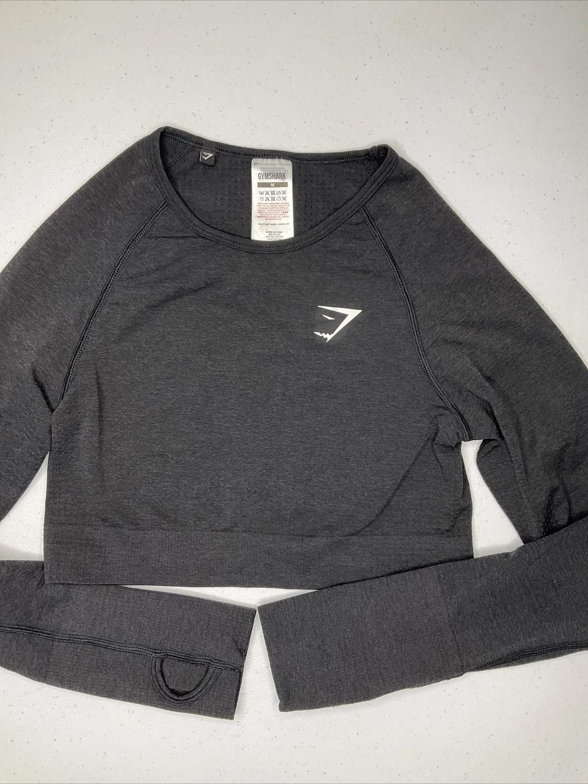 gymshark vital seamless cropped thumb holes athletic training shirt