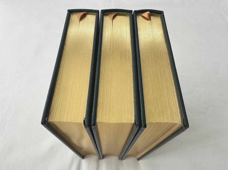 Easton Press WINSTON CHURCHILL WAR SPEECHES 1939-1945 3 Volume Set Leather WWII - Image 4 of 4