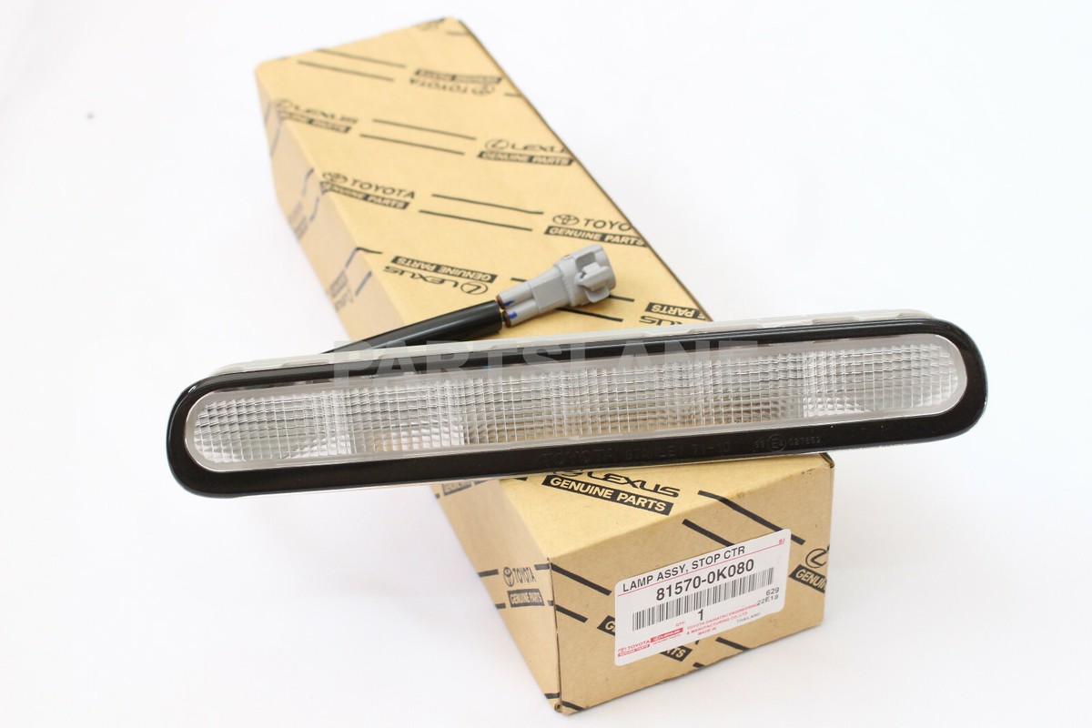 81570-0k080 Toyota Lamp ASSY Center Stop 815700K080 Genuine