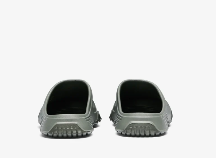 Brain Dead x Oakley Factory Team Paguro Slide BDS24S07003863GY11 Brain Dead x Oakley Factory Team Paguro Slide BDS24S07003863GY11