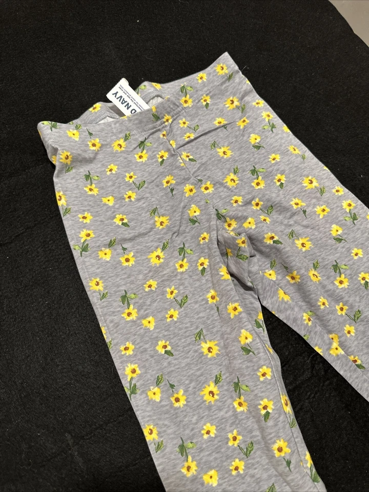 Medias Old Navy Girasol Niños Foto 4 de 4