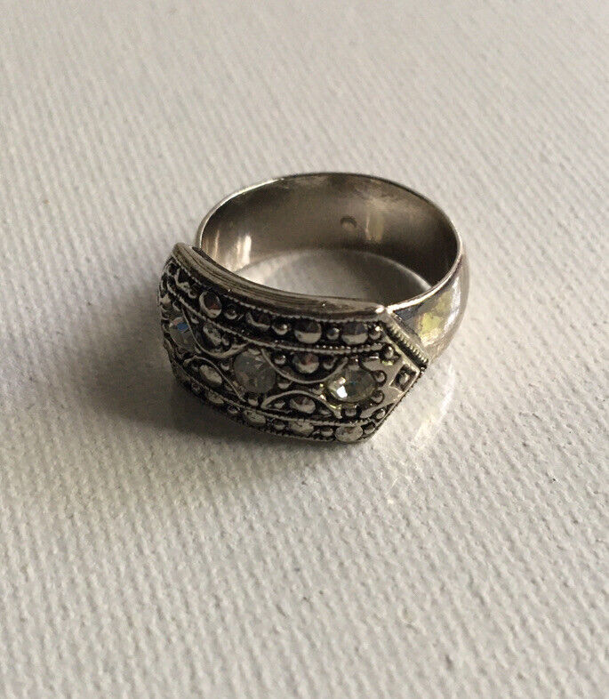 Vintage 1990 Avon Out of the Past Ring with origi… - image 3