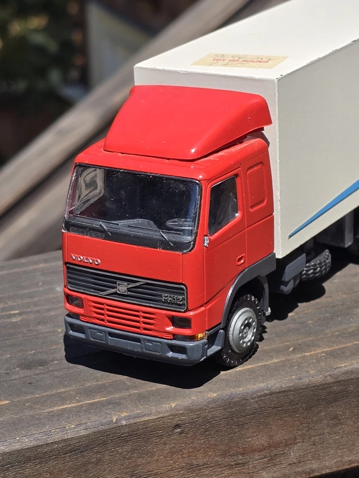 CONRAD VOLVO FH12 TRUCK & TRAILER Model# 4372 1/50 Scale West Germany Vtg. - Image 3 of 4