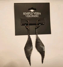 Simply Vera Vera Wang Earrings NWT NEW
