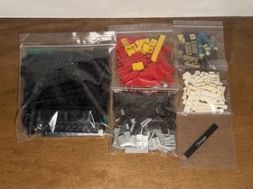 LEGO Architecture Chicago (21033) - COMPLETE with Manual