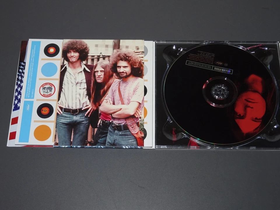 GRAND FUNK RAILROAD - THIRTY YEARS OF FUNK 1969-1999 / 3-CD-BOX-SET 1999 (EX) - Bild 3 von 4