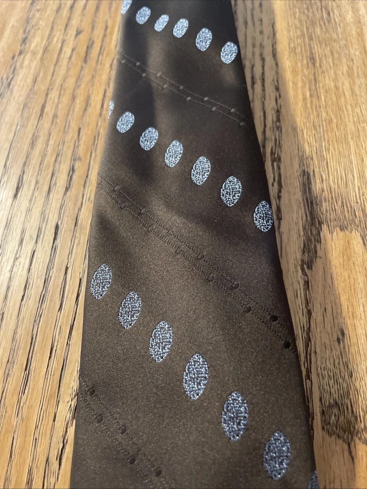 Corbata vintage usada en excelente estado años 60 70 Pierre Balmain Paris poliéster hecha en Italia Foto 3 de 4