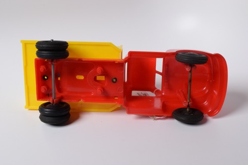 1950’s MARX Ford Dump Truck Red / Yellow - Picture 13 of 16