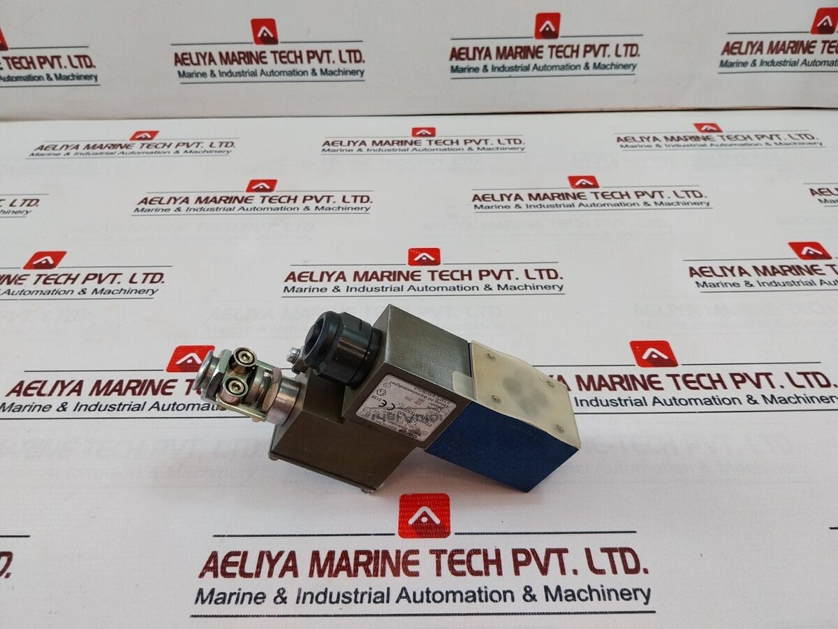 s-l1200.jpg s-l1200.jpg