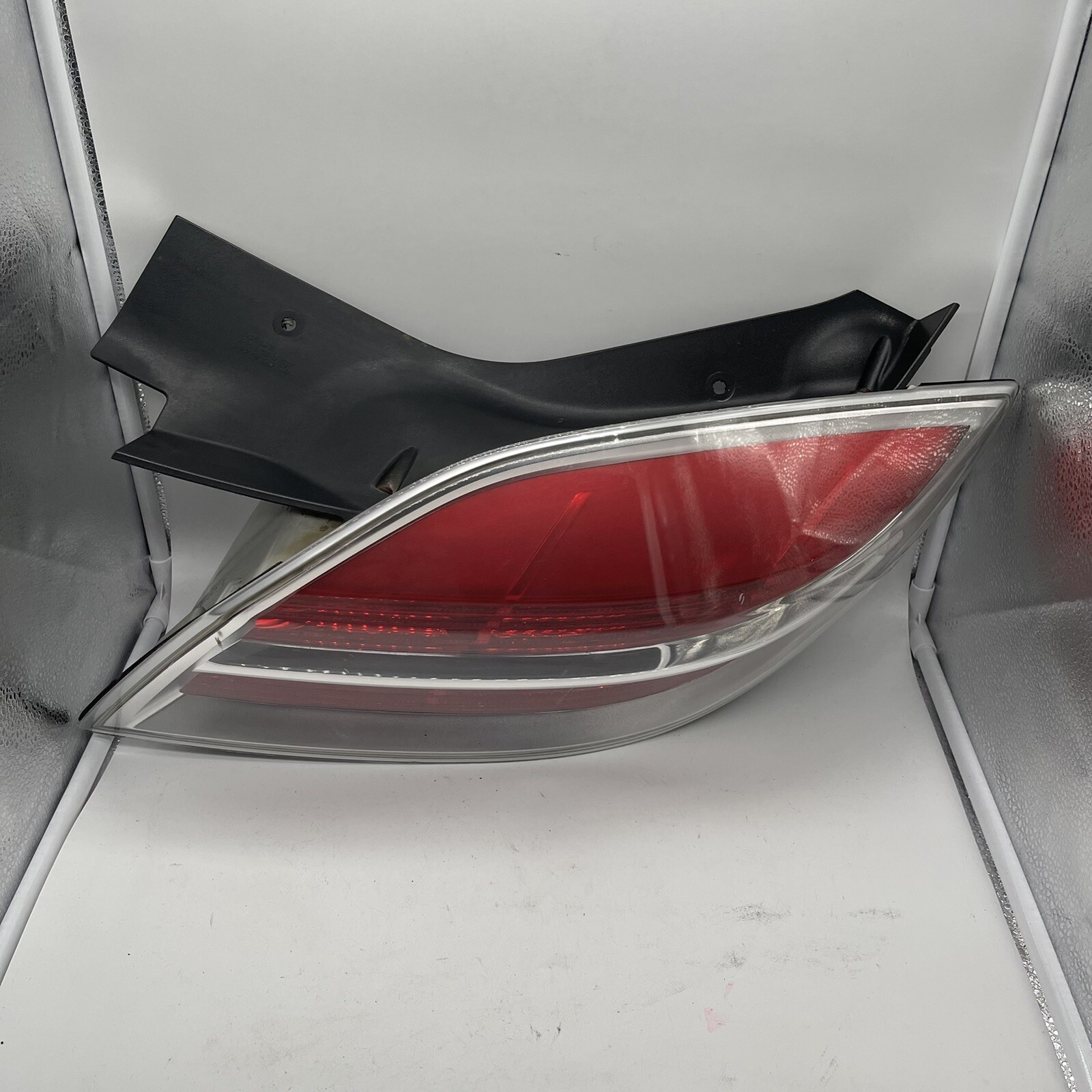 SATURN SKY TAIL LIGHT TAILLIGHT LAMP RIGHT PASSENGER SIDE 0710 OEM eBay