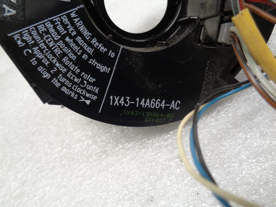 2002-2008 Jaguar X-Type coluna de direção relógio mola fabricante de equipamento original DK806358 - Imagem 2 de 4