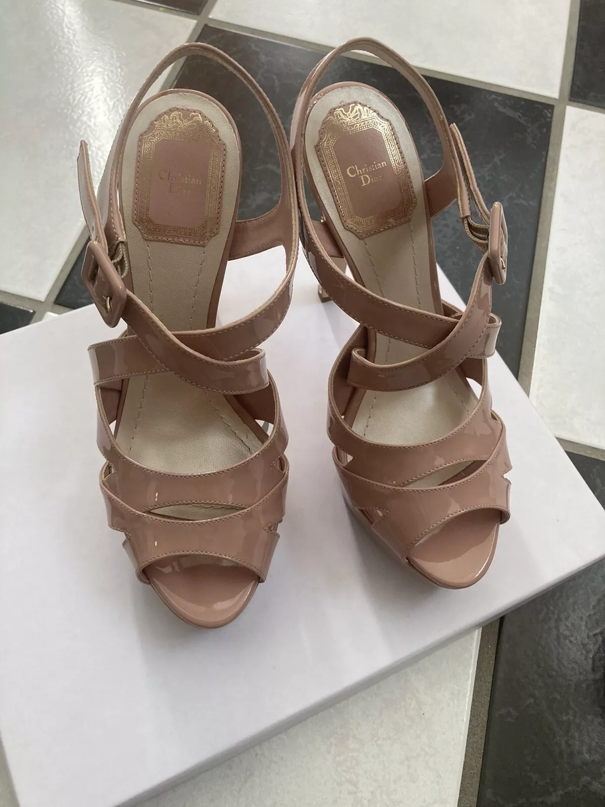 Sandales 100 % authentiques Christian Dior Rosato cuir verni cannage plate forme taille 37 neuves dans leur boîte