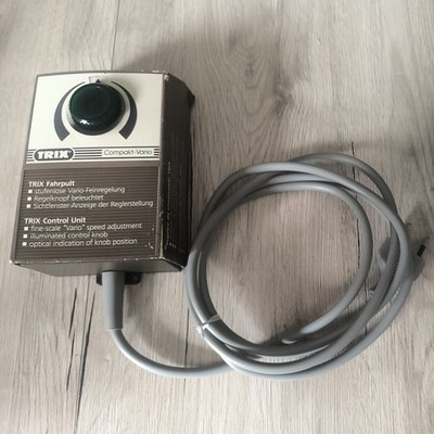 TRIX 56-5550-00 Compakt-Vario Trafo Transformator Modellbahn Fahrregler Fahrpult