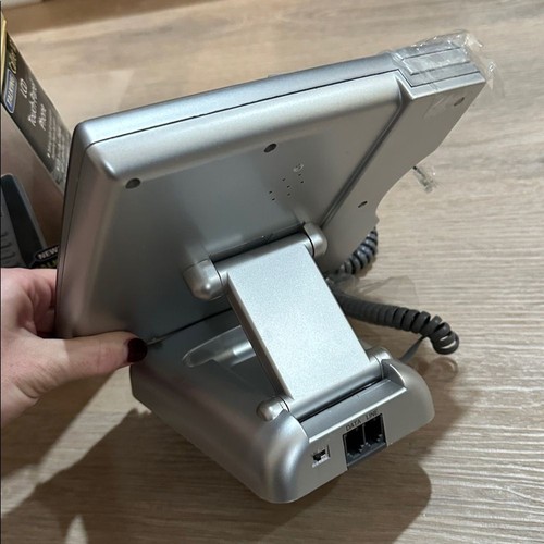 Innovage Talking Caller ID LCD Touch Panel Phone for older people large print - Picture 4 of 7