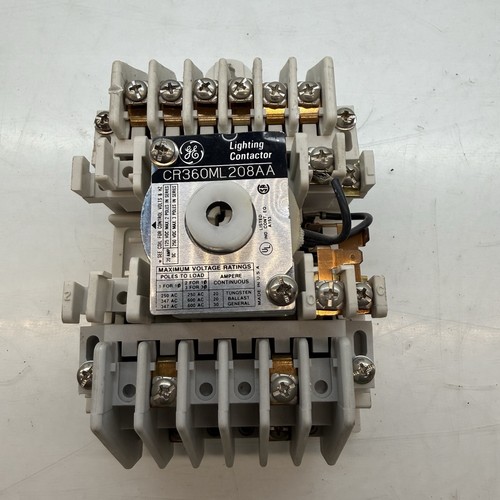 GE CR360ML208AA Lighting Contactor 600V 30amp