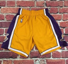 Mitchell  Ness Hardwood Classics Los Angeles Lakers Swingman Shorts Sz Mens Med