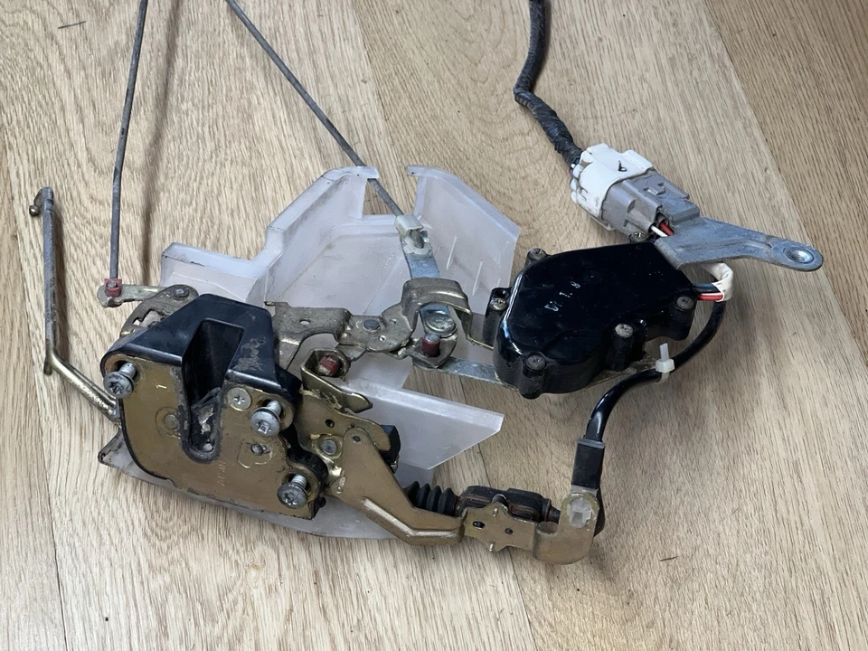 Toyota T100 1993-1998 conductor delantero izquierdo eléctrico cerradura puerta pestillo actuador OEM Foto 3 de 4