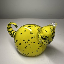Yellow Speckled Art Glass Cat Figurine 