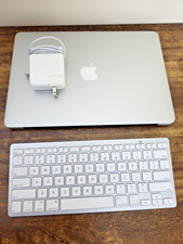 APPLE MacBook AIR LAPTOP Air 13-inch A1466 EMC 2925 Silver FOR PARTS ONLY