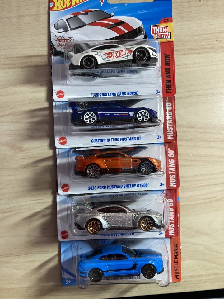 Hot wheels bundle x 5 modern Ford Mustangs including new 2025 models - Image 2 of 4
