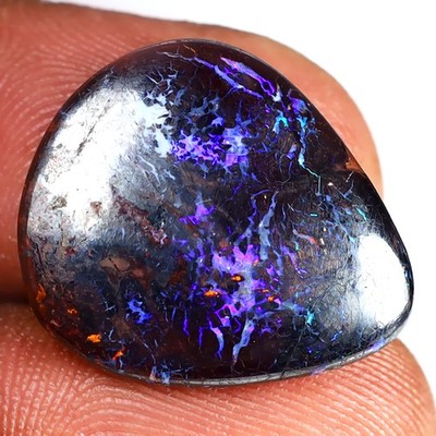 10.65 ct Beautiful Fancy (20 x 17 mm) Natural Australian Koroit Boulder Opal