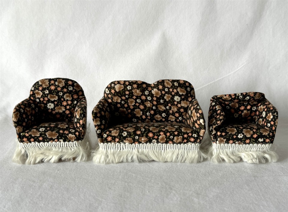 Wooden Dolls House Furniture Matching Sofa and 2 Easy Chairs eBay