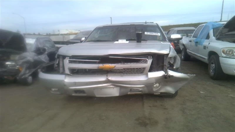 Used Automatic Transmission Assembly fits: 2013 Chevrolet Suburban 1500 AT 4x4 G - Image 2 of 4