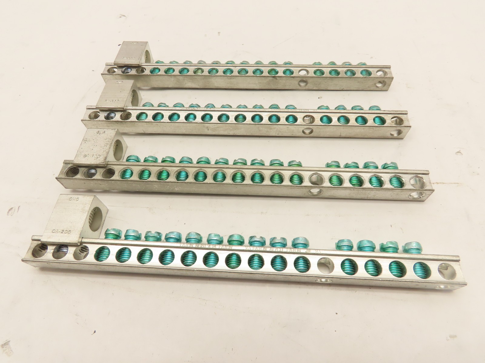 Qty-4 Eaton GBK1420CS 14 Terminal Ground Bar kits #2/0 lug with 14 terminals